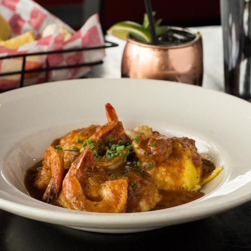 Maxies-shrimp-and-grits.jpg